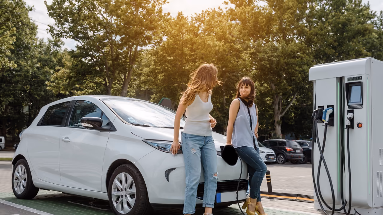 Five Health Perks of Electric Cars in Cities